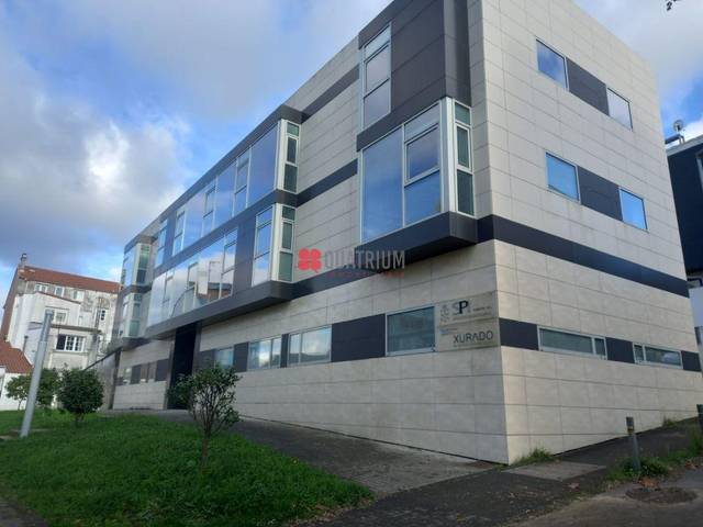 Edificio en Venta en Rúa De Roma en San Lázaro - Meixonfrío