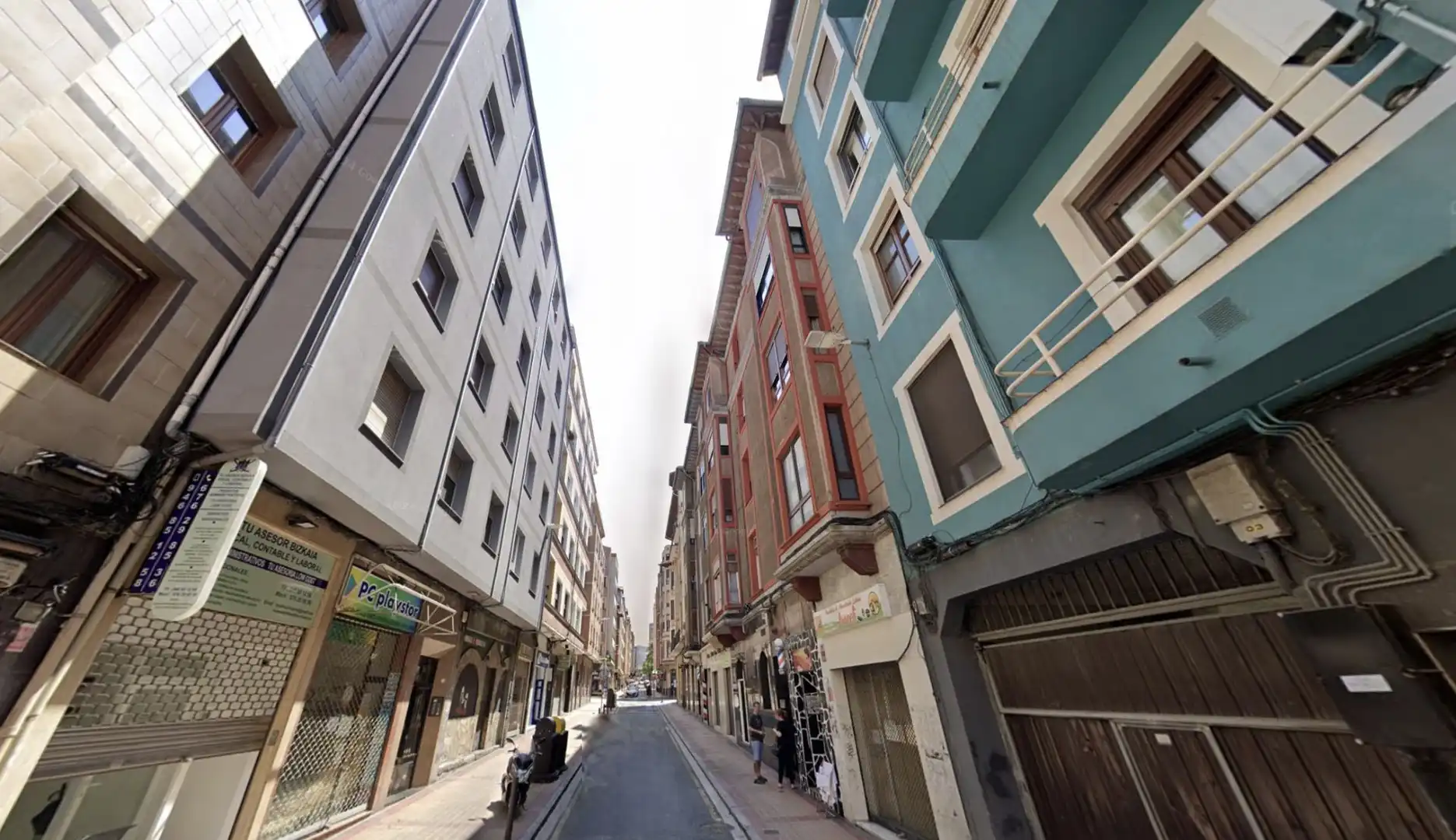 Vista exterior de Piso en venta en Barakaldo  con Calefacción