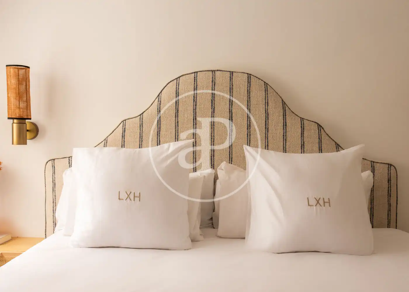 Bedroom of Flat for rent in Madrid  with Air Conditioner, Heating and Furnished