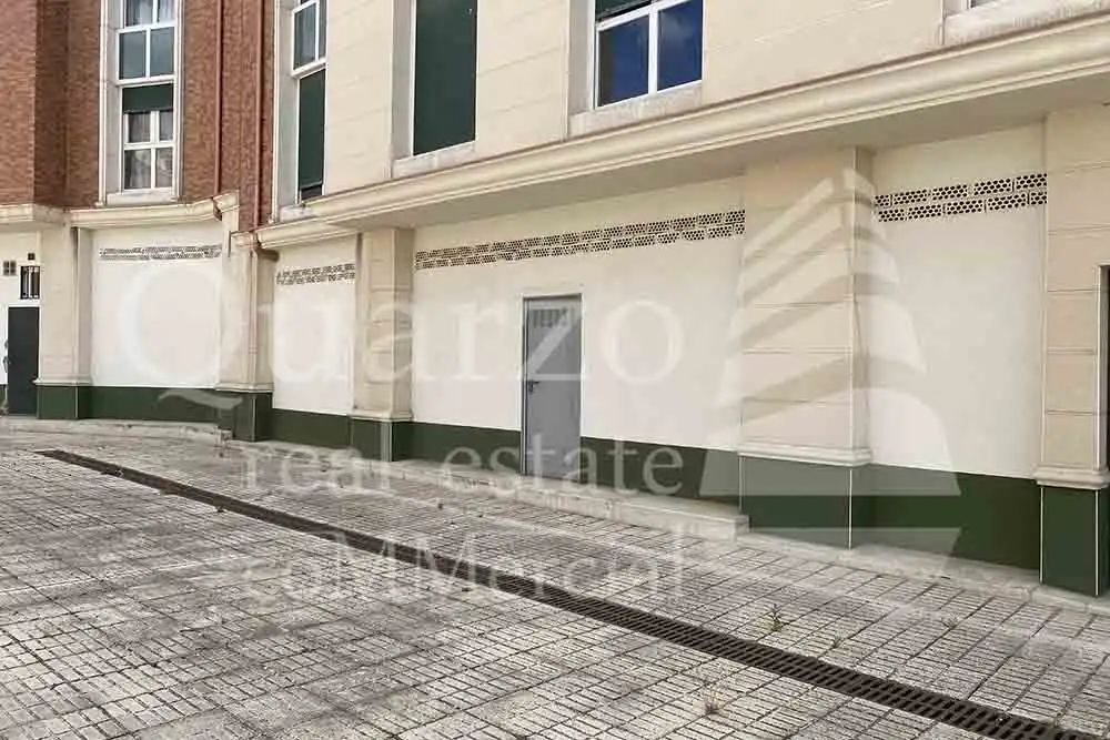 Business premises for sale in Cistérniga