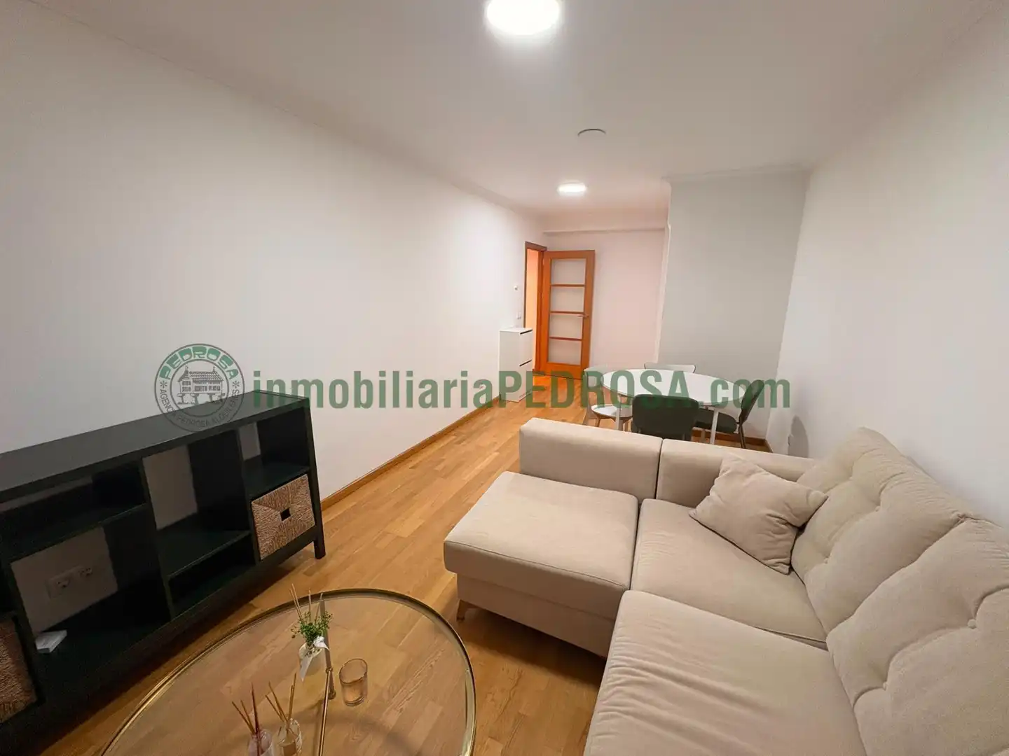 Sala de estar de Apartamento de alquiler en Pontevedra Capital  con Calefacción, Terraza y Trastero