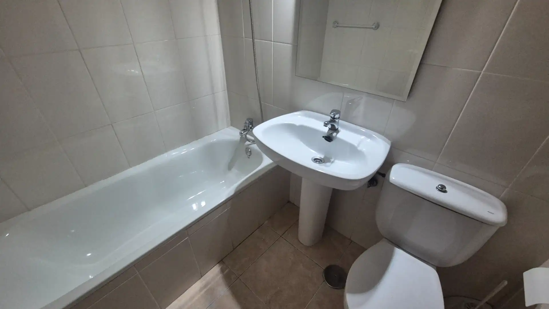 Bathroom of Flat for sale in Galapagar  with Heating, Parquet flooring and Terrace