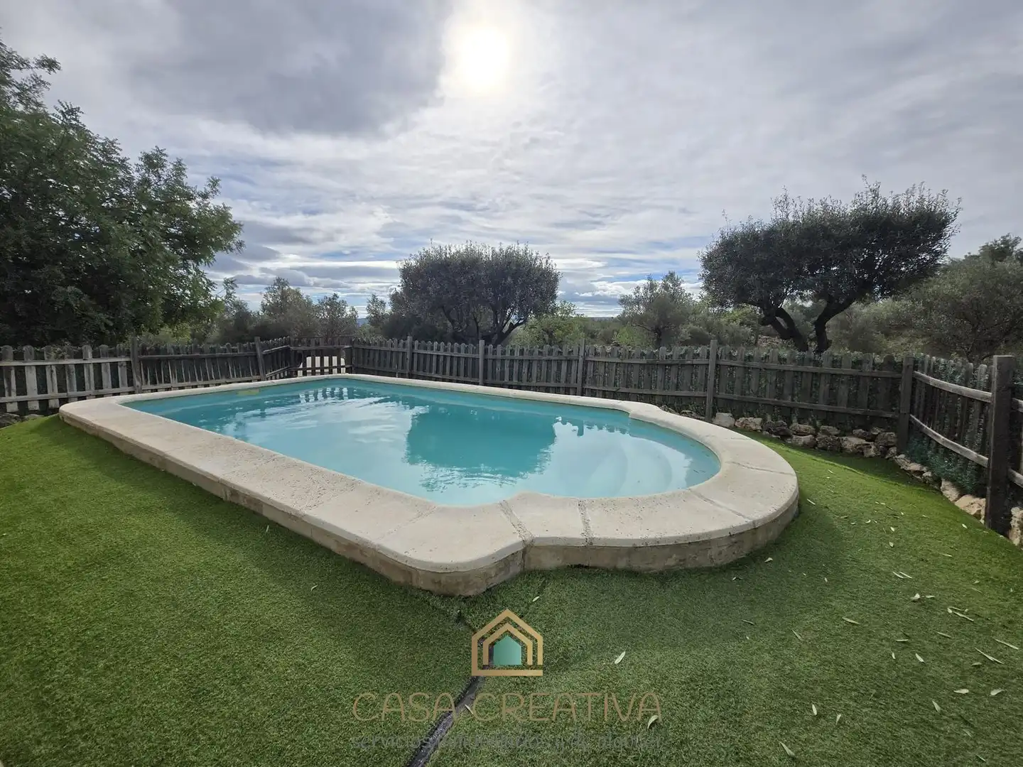 Piscina de Casa o chalet en venta en Chella con Aire acondicionado, Jardín privado y Amueblado