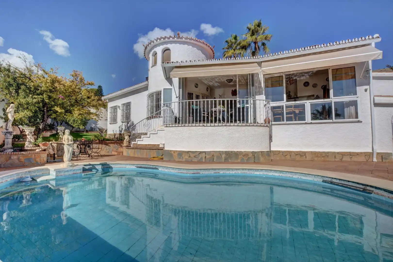 Villa avec piscine à vendre à Calle MONTERREY, imagen 2