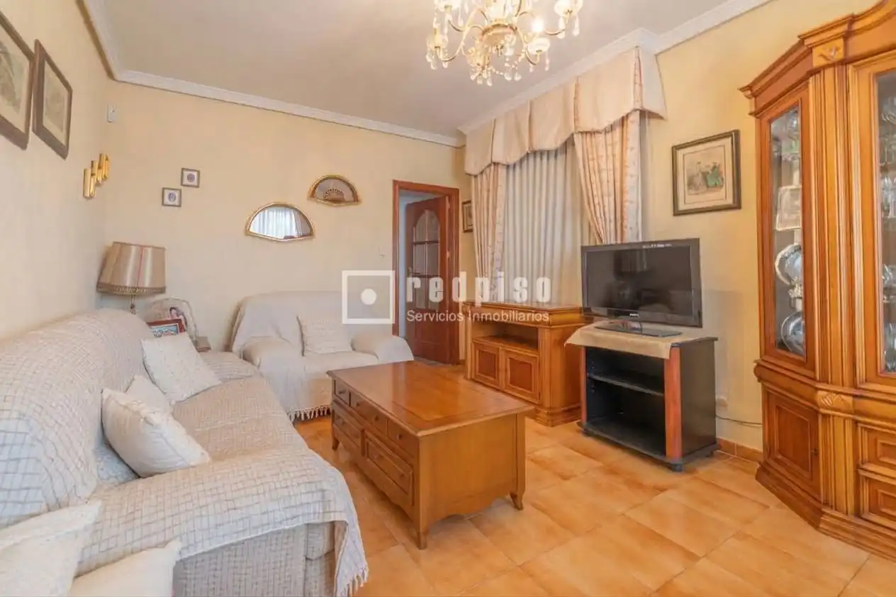 Living room of Houses for sale in Villa del Prado  with Heating, Private garden and Terrace