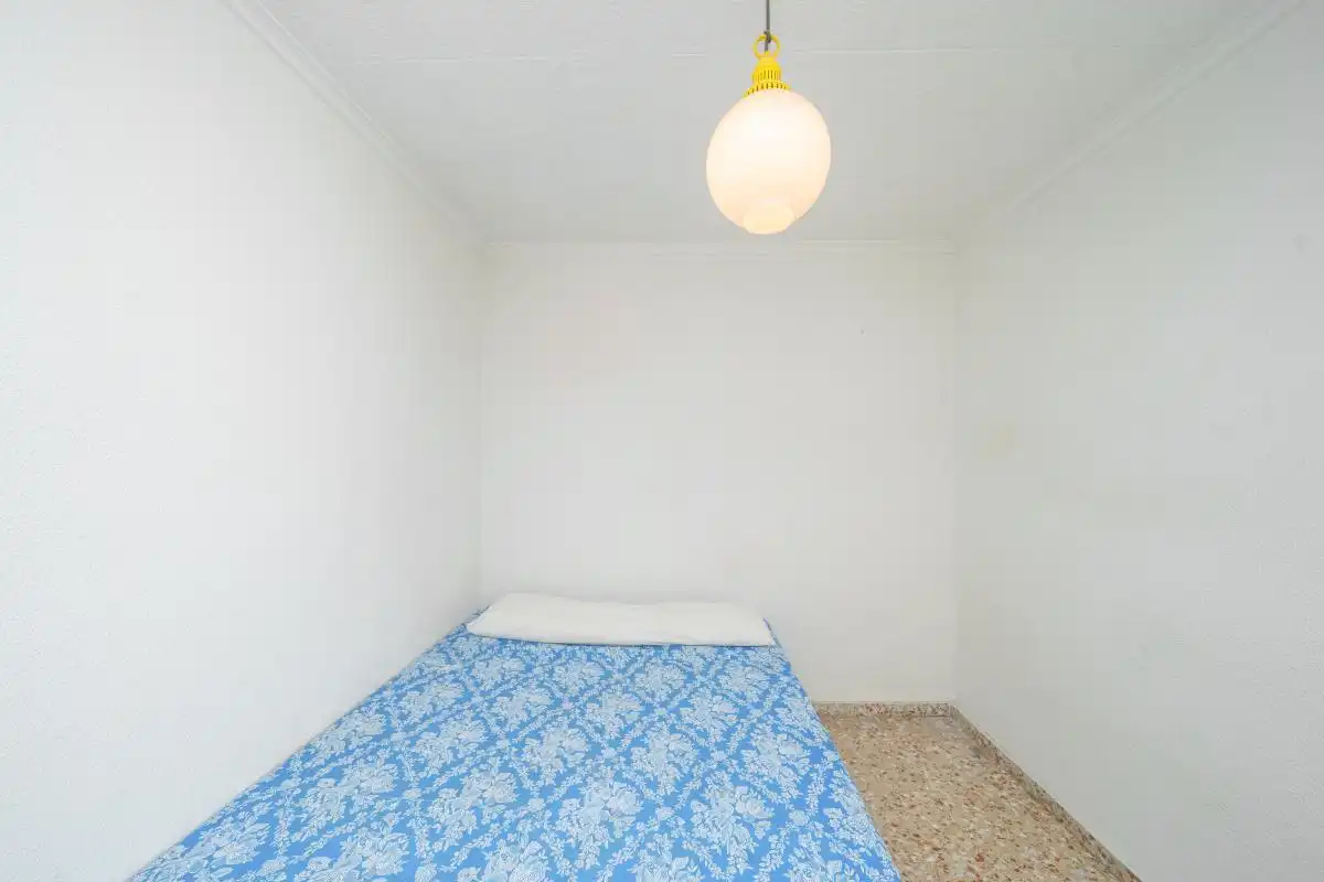 Habitación de Piso en venta en Elda con Calefacción, Terraza y Trastero