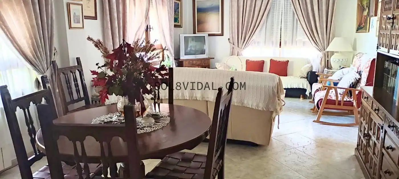 Sala d'estar de Casa o xalet en venda en Orihuela amb Calefacció, Jardí privat i Terrassa