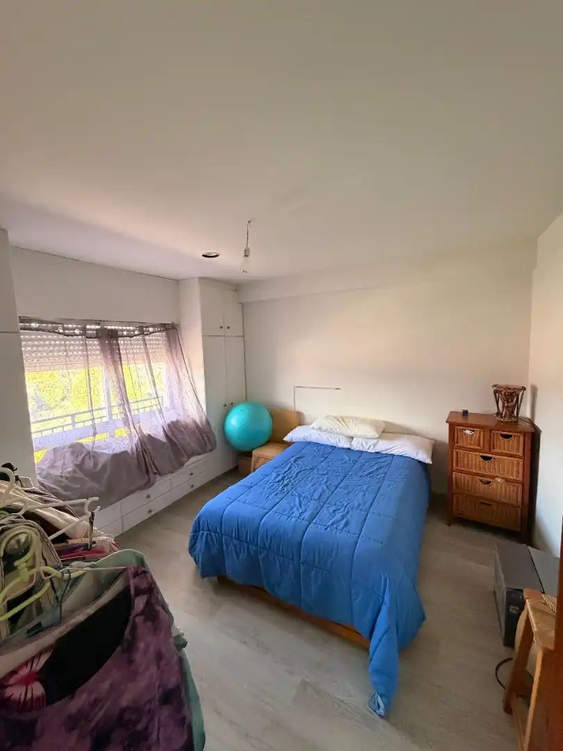 Habitación de Casa o chalet en venta en Cambre  con Calefacción, Amueblado y Balcón