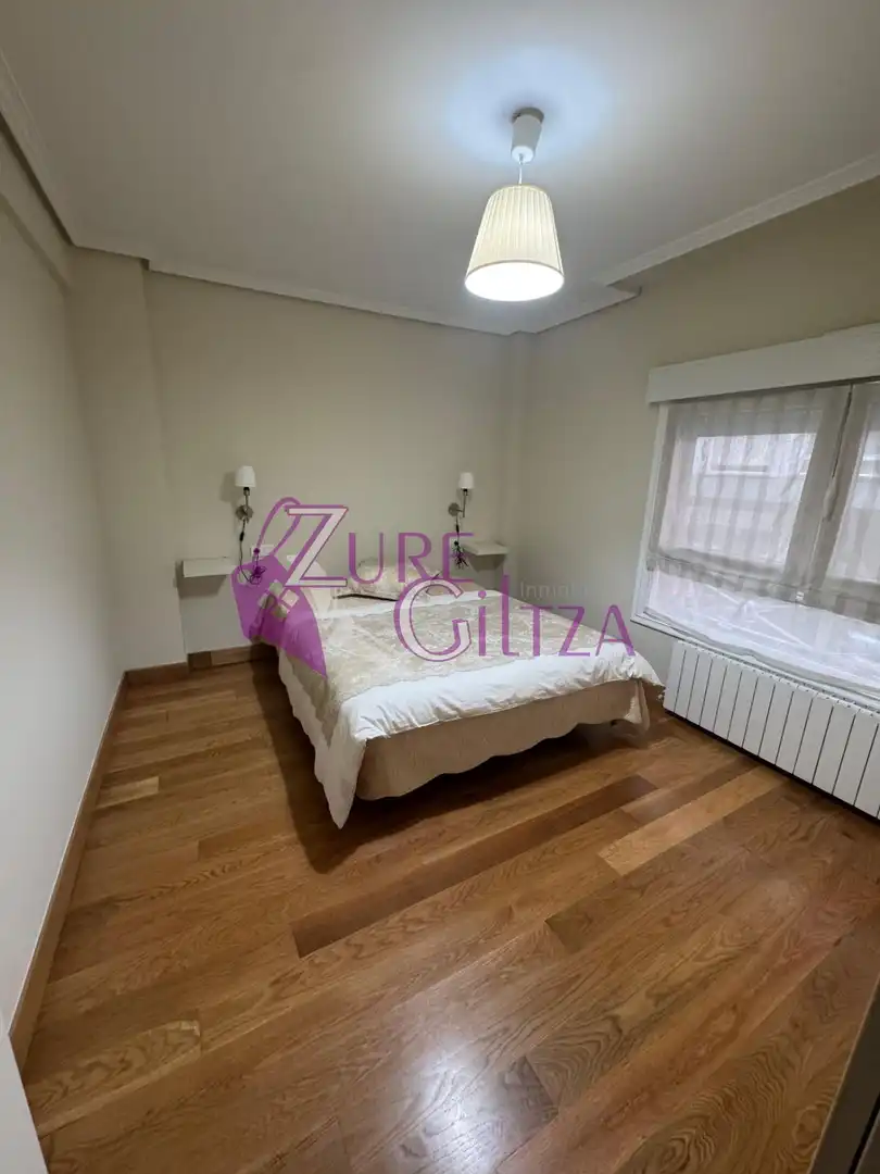 Schlafzimmer von Wohnung zum Verkauf in Durango mit Heizung, Abstellraum und Möbliert