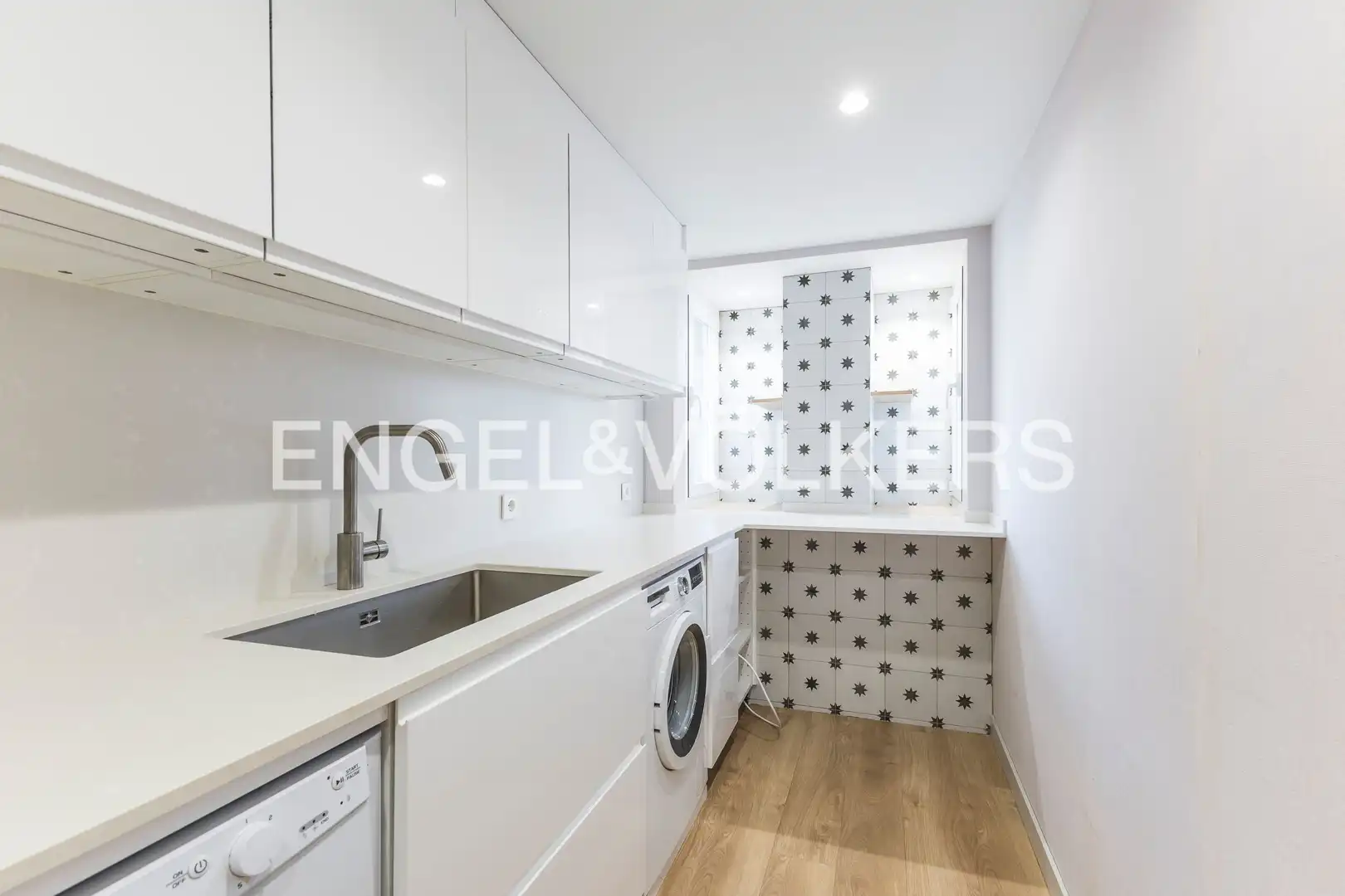 Küche von Wohnung zum Verkauf in Madrid mit Klimaanlage, Heizung und Terrasse