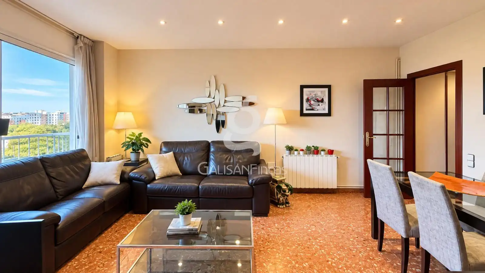 Piso con terraza en venta en Felip Ii, imagen 8