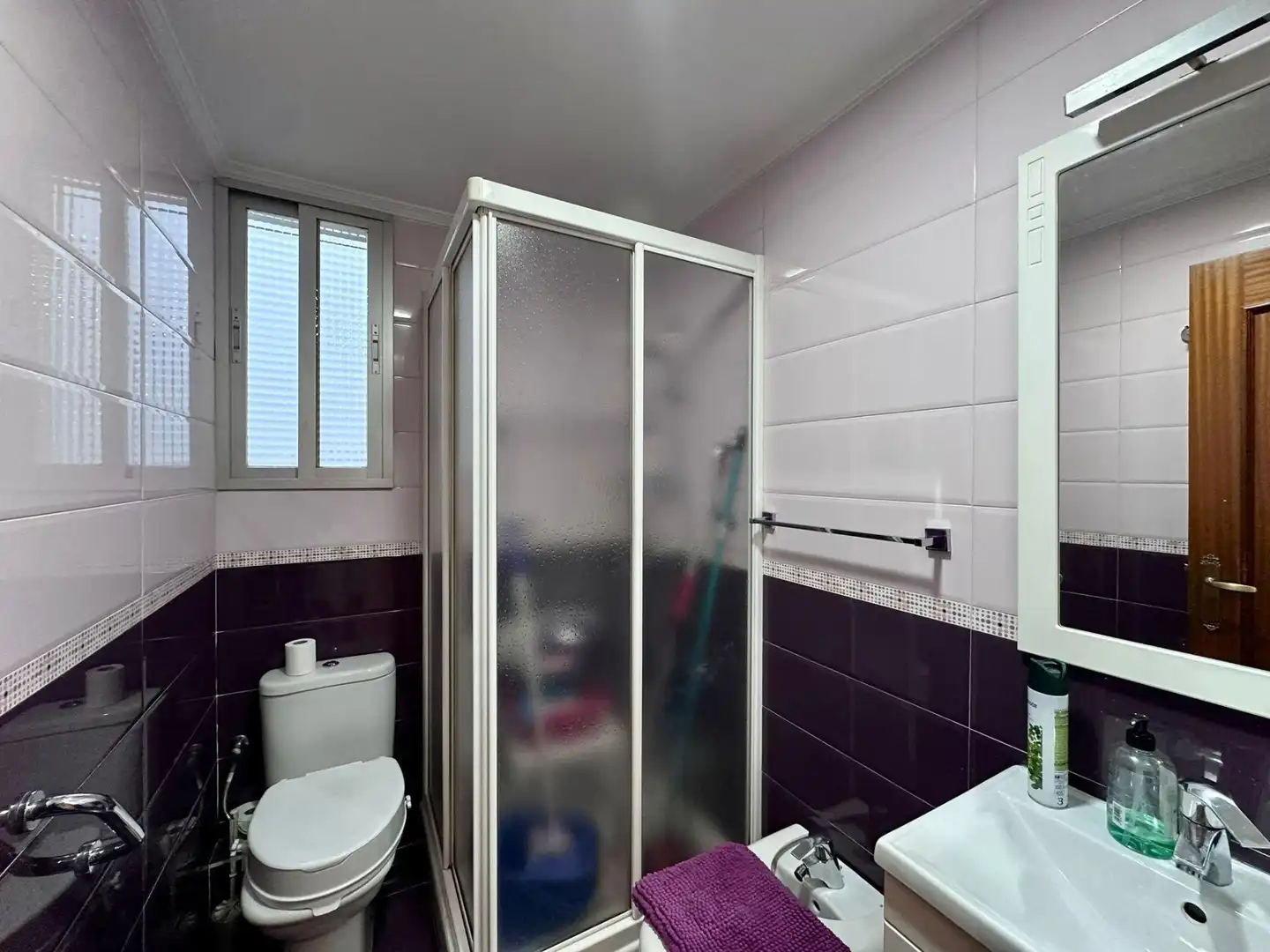 Baño de Piso en venta en Madrid con Calefacción, Parquet y Terraza