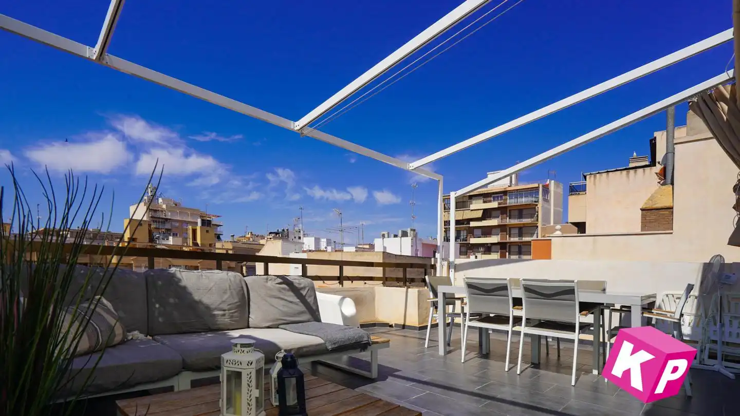 Piso en venta en Cervantes