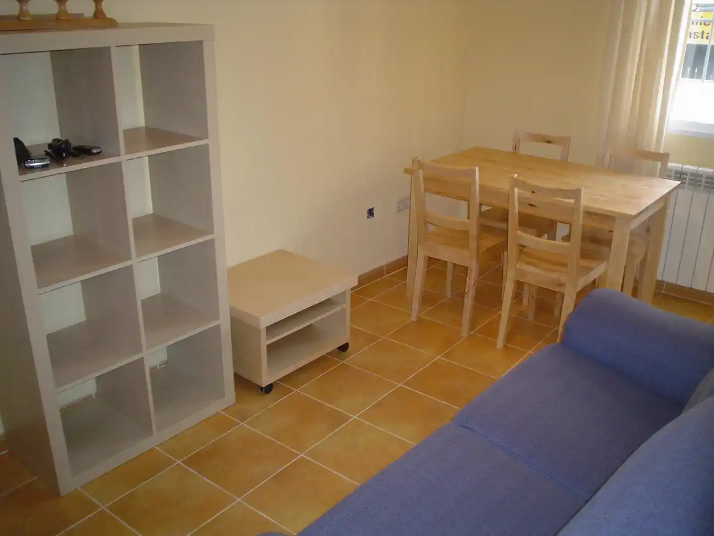 Sala d'estar de Pis en venda en  Madrid Capital amb Aire condicionat