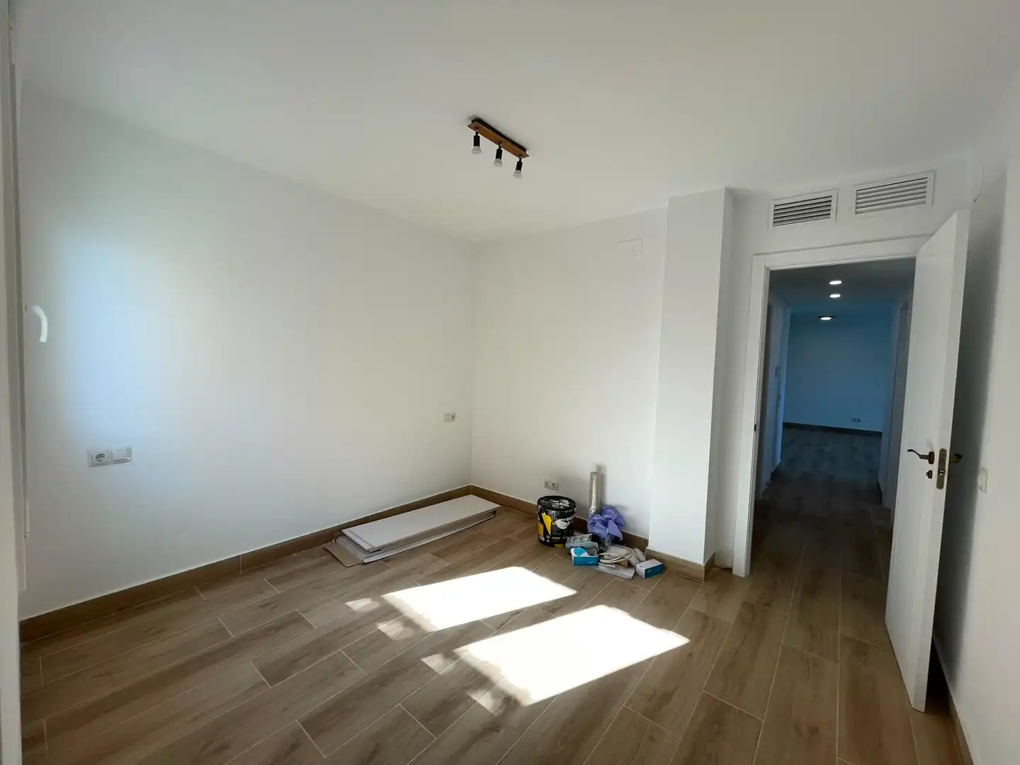Flat for rent in Málaga  with Air Conditioner, Terrace and Balcony