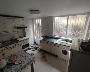 Cuina de Apartament en venda en Viveiro amb Terrassa