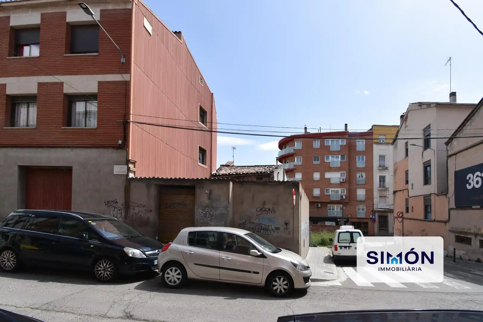Parkplatz von Residential zum Verkauf in Manresa