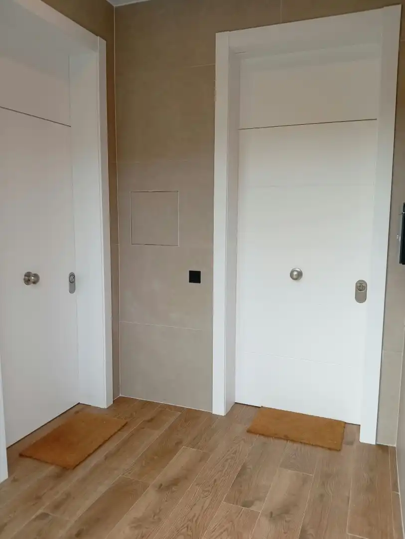 Badezimmer von Wohnungen zum Verkauf in Gijón  mit Heizung, Ofen und Waschmaschine