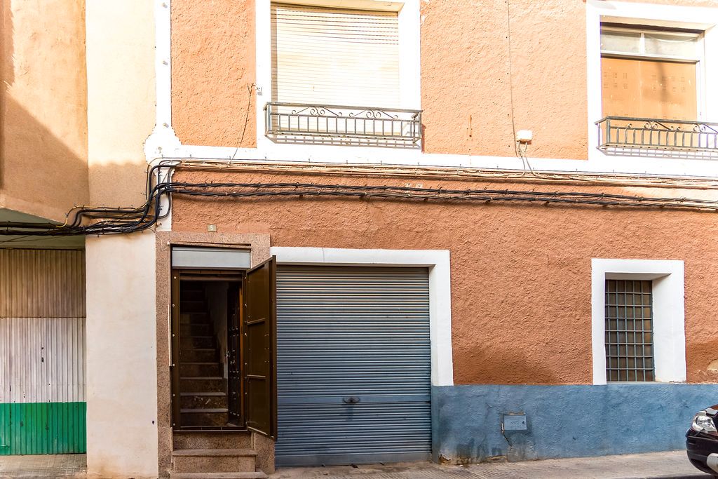 Außenansicht von Wohnung zum verkauf in Hellín mit Klimaanlage