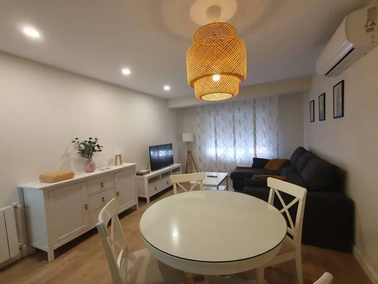 Sala de estar de Piso de alquiler en Badajoz con Aire acondicionado, Calefacción y Parquet