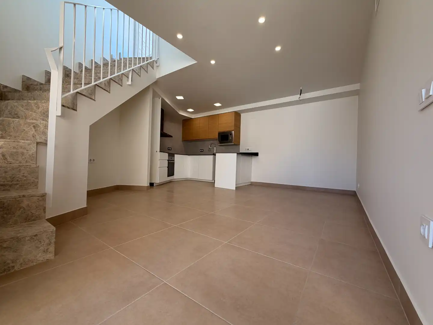 Cocina de Dúplex en venta en Terrassa con Aire acondicionado, Calefacción y Terraza