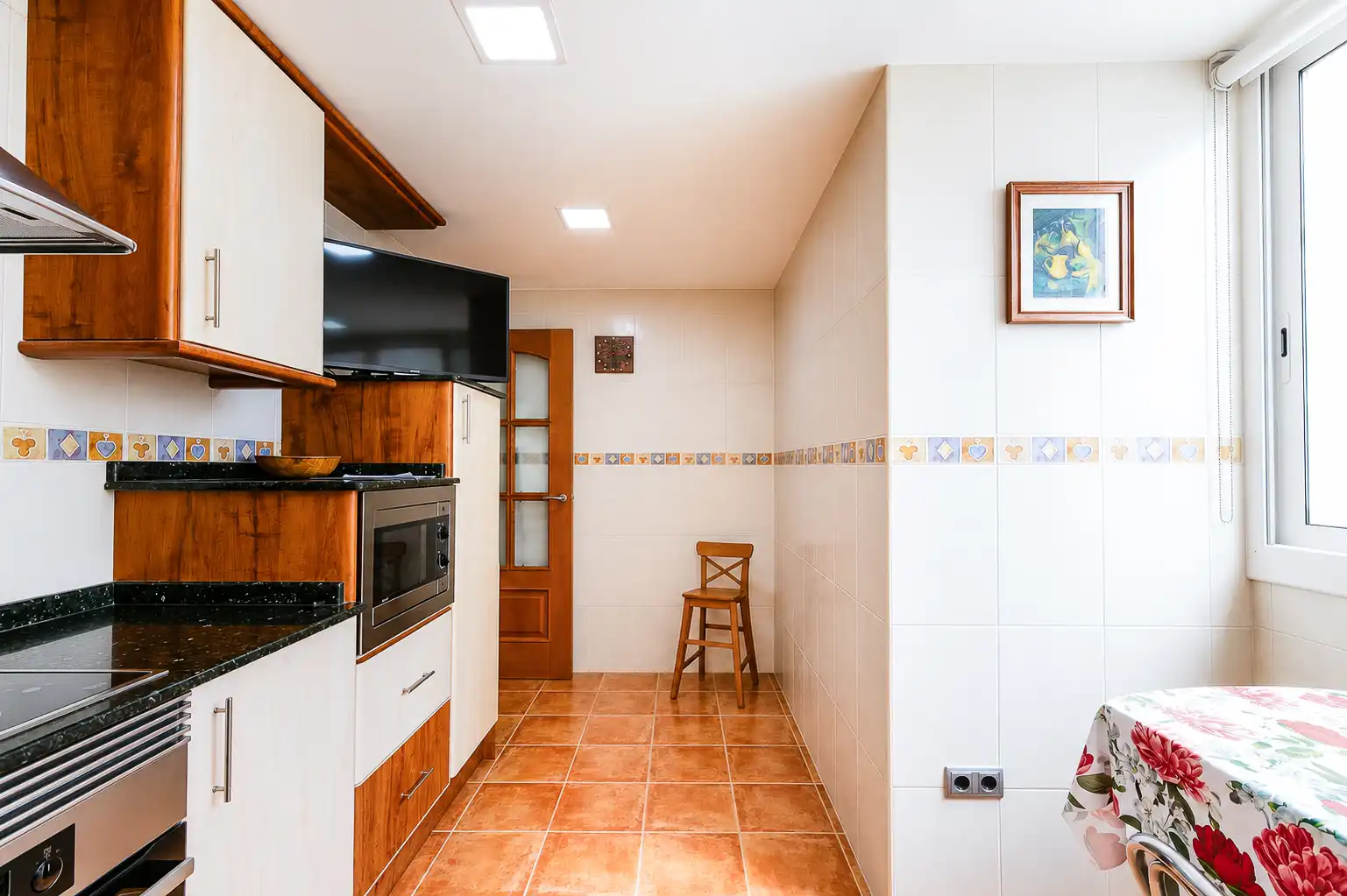 Cuina de Àtic en venda en Santa Coloma de Gramenet amb Aire condicionat, Calefacció i Parquet