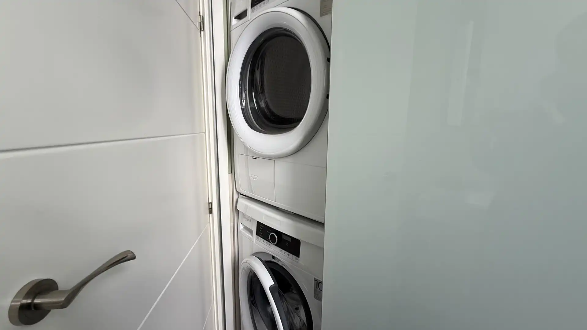 Baño de Piso en venta en Bilbao  con Calefacción y Balcón