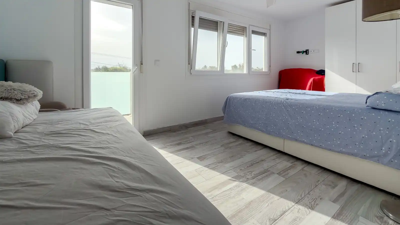Dormitori de Casa o xalet en venda en Torrevieja amb Jardí privat, Terrassa i Traster