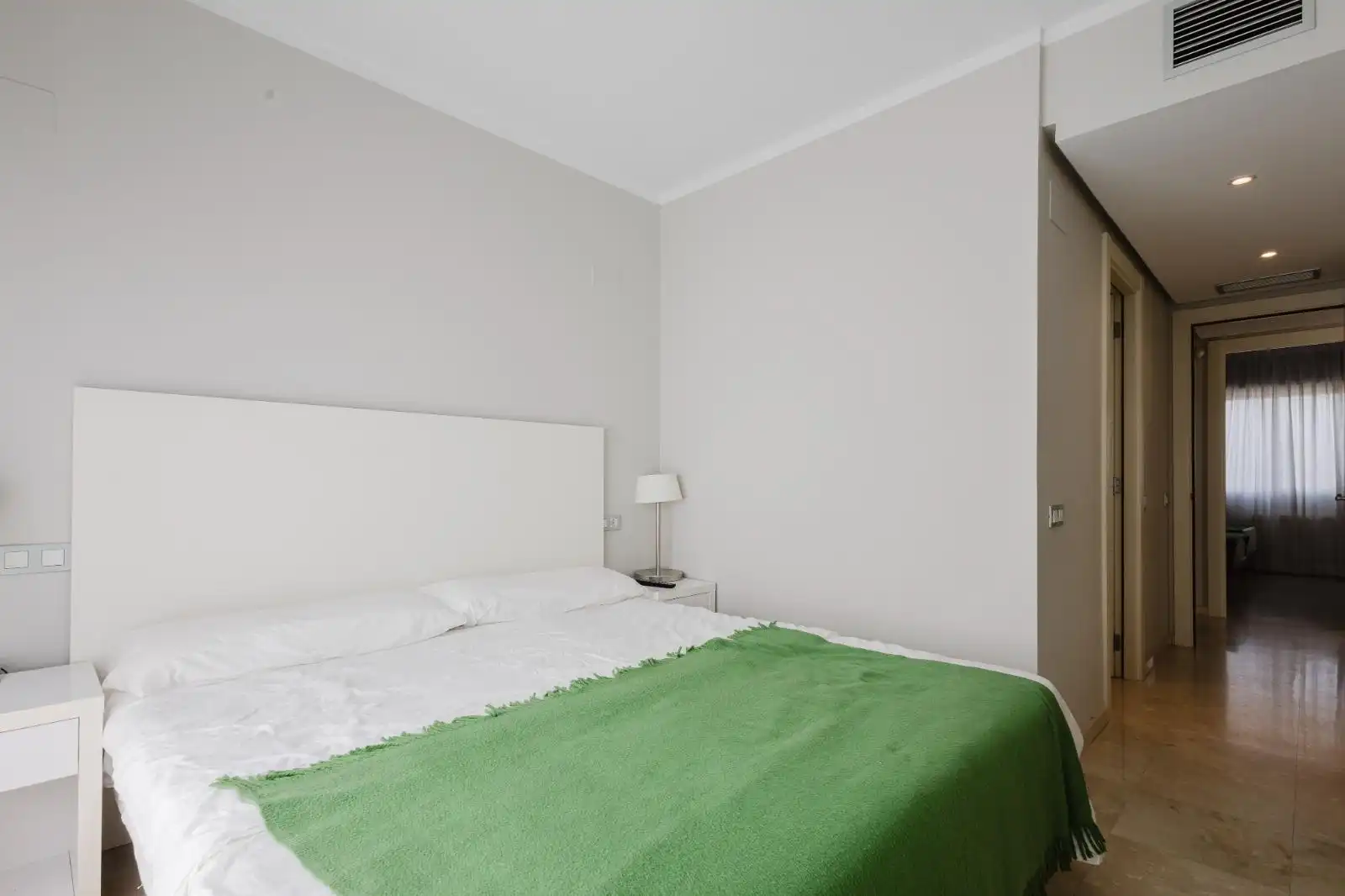Dormitori de Apartament en venda en Orihuela amb Aire condicionat, Calefacció i Jardí privat
