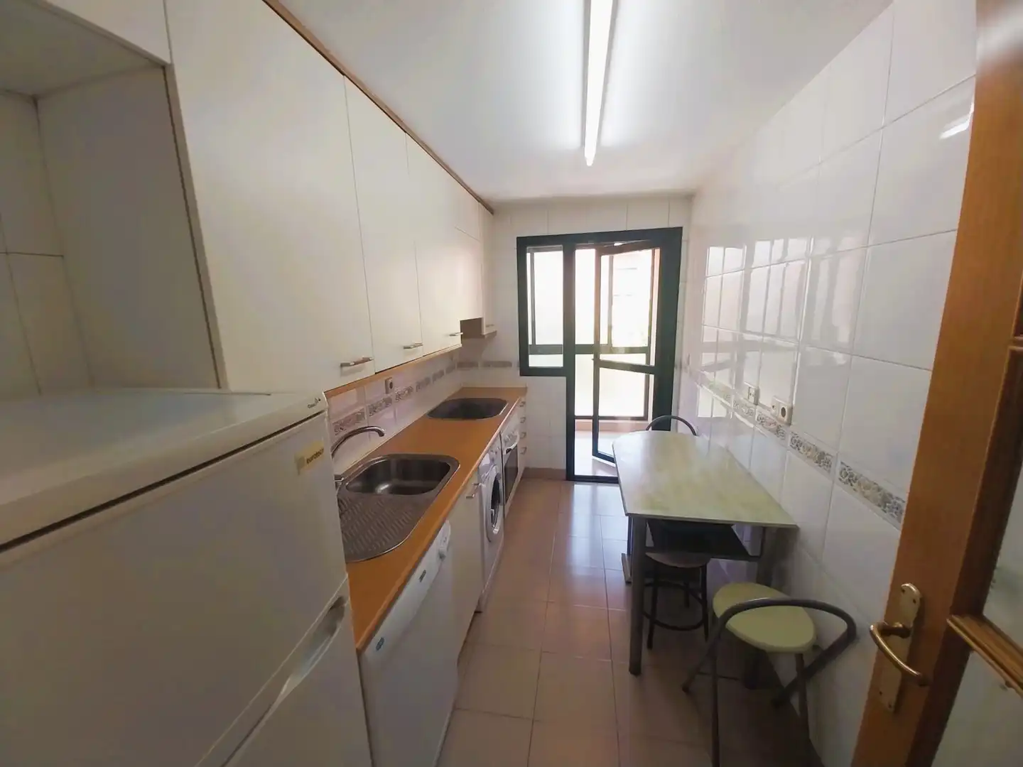 Küche von Wohnung zur Miete in Madrid mit Klimaanlage, Heizung und Parkett