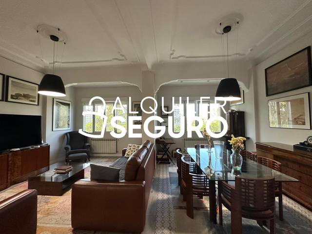 Piso en Alquiler en La Pechina en La Petxina