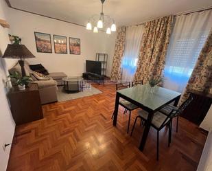Living room of Apartment to rent in Cáceres Capital  with Air Conditioner, Heating and Parquet flooring