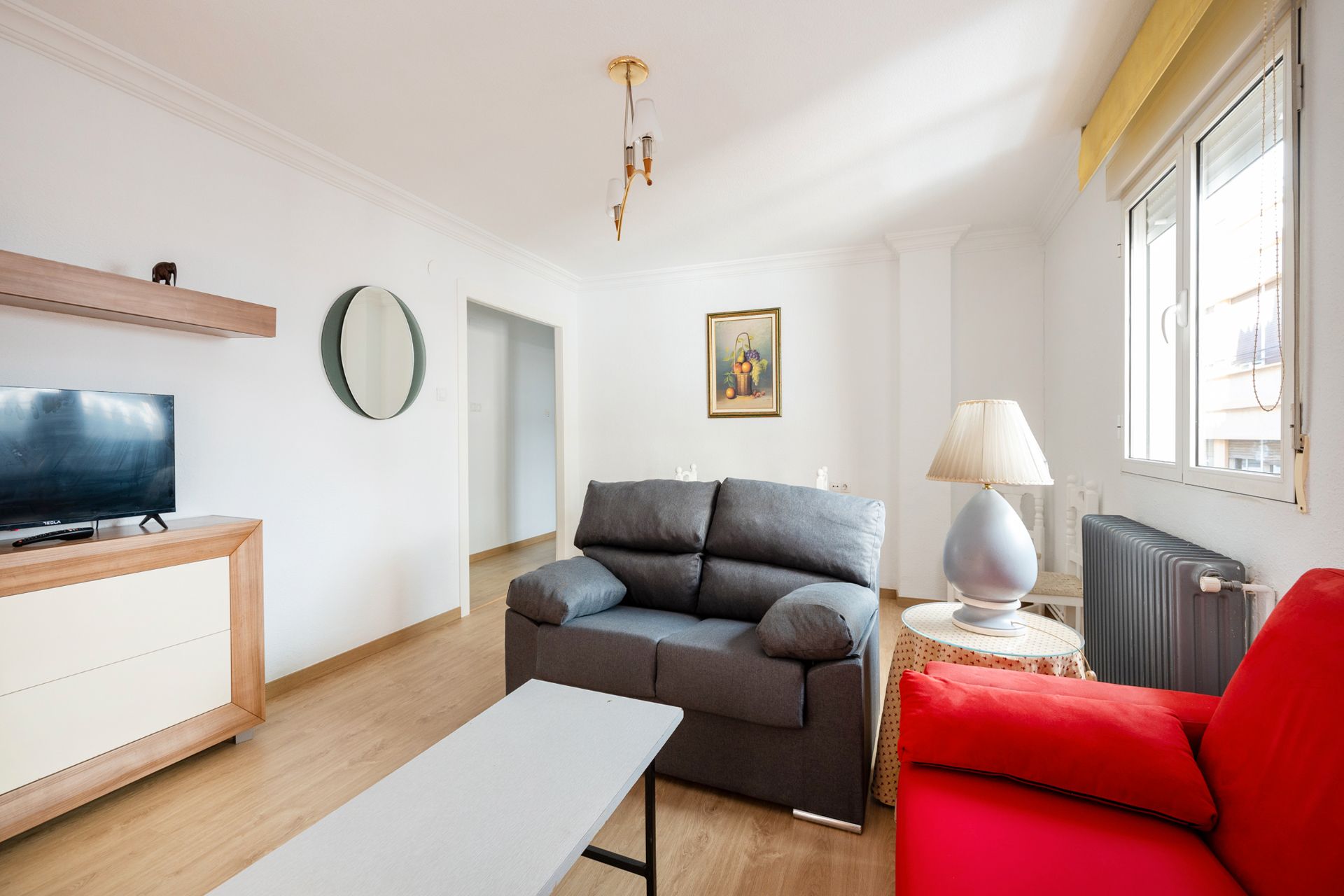 Living room of Flat to rent in  Granada Capital  with Heating, Furnished and Oven