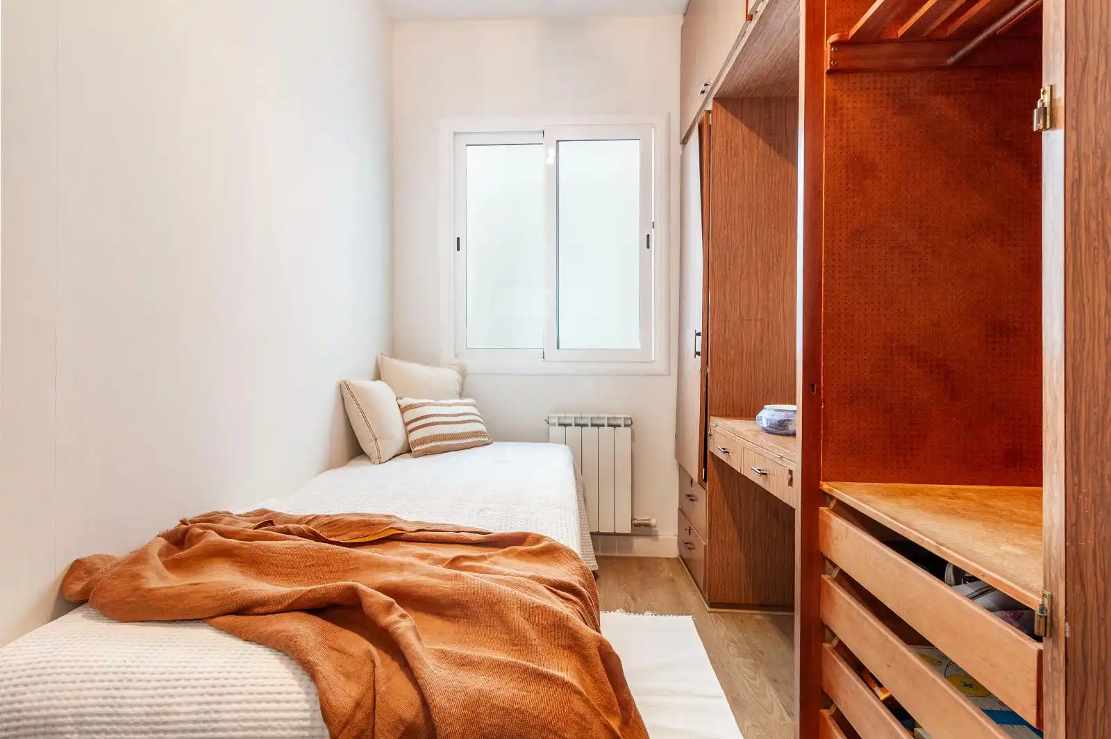 Schlafzimmer von Wohnung zum Verkauf in Sabadell mit Heizung, Parkett und Terrasse