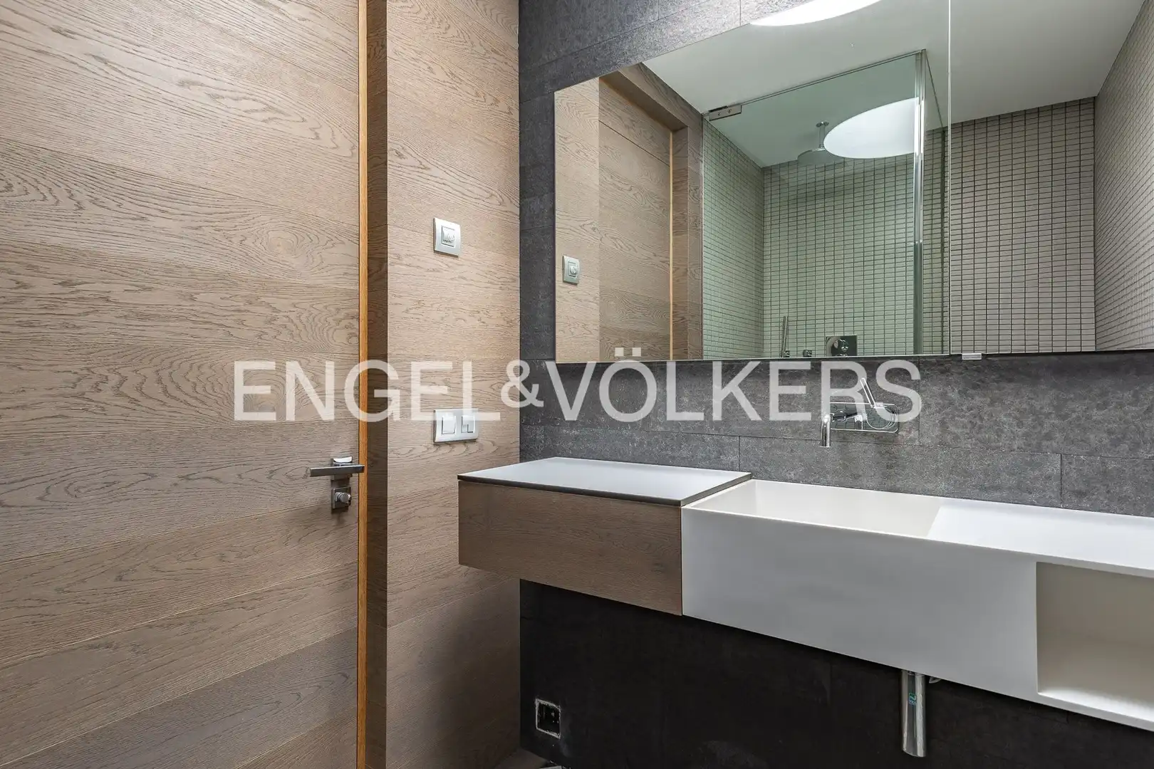 Baño de Casa o chalet de alquiler en Alella con Aire acondicionado, Calefacción y Jardín privado