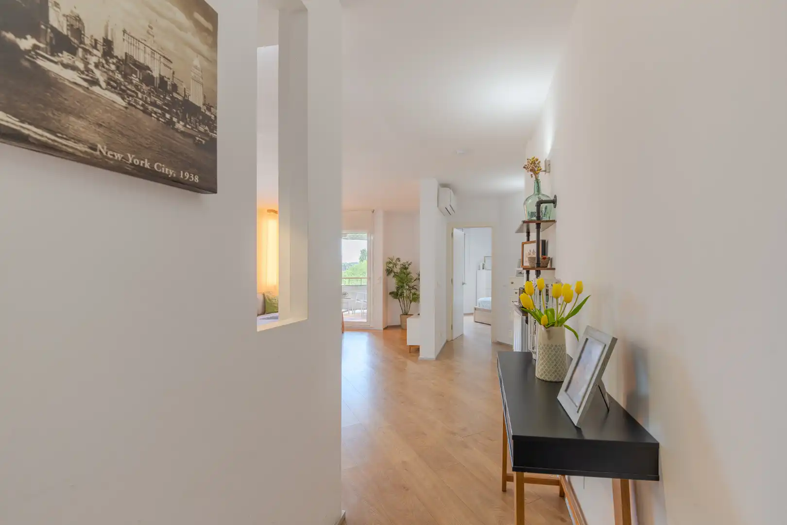 Wohnung zum Verkauf in Girona mit Klimaanlage, Heizung und Parkett