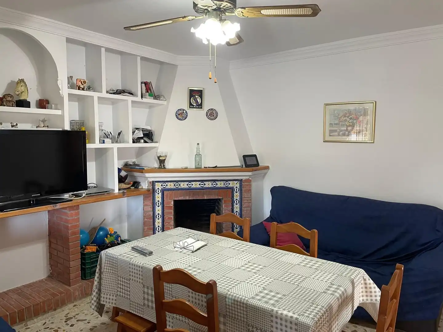 Sala d'estar de Casa o xalet en venda en Chiclana de la Frontera amb Jardí privat, Terrassa i Traster