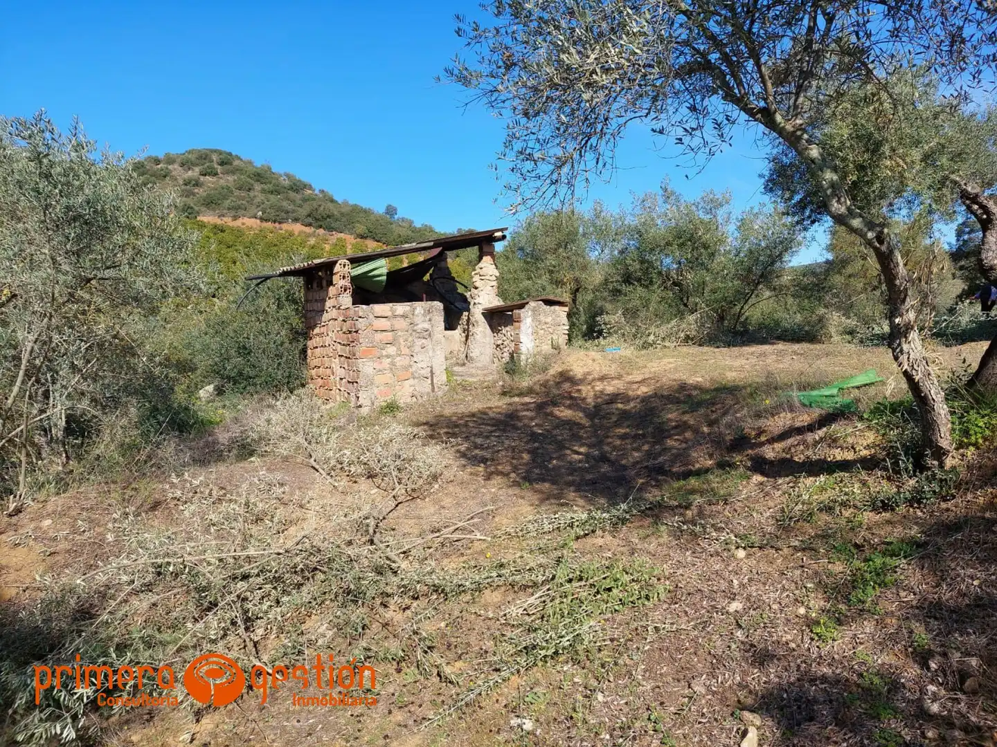 Piso en venta en Lora del Río con Piscina