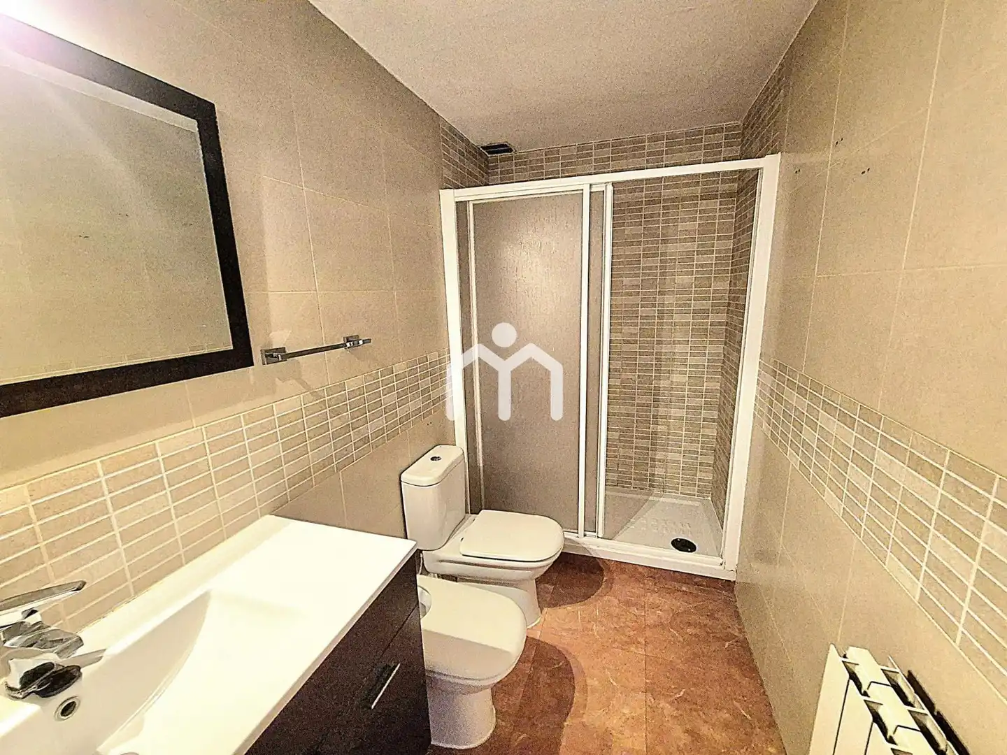 Baño de Casa adosada en venta en Premià de Dalt con Calefacción, Parquet y Terraza