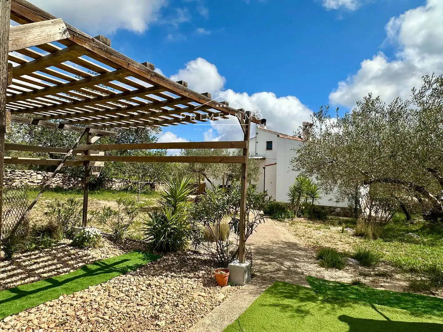 Garden of Country homes for sale in Tortosa  with Heating and Storage room