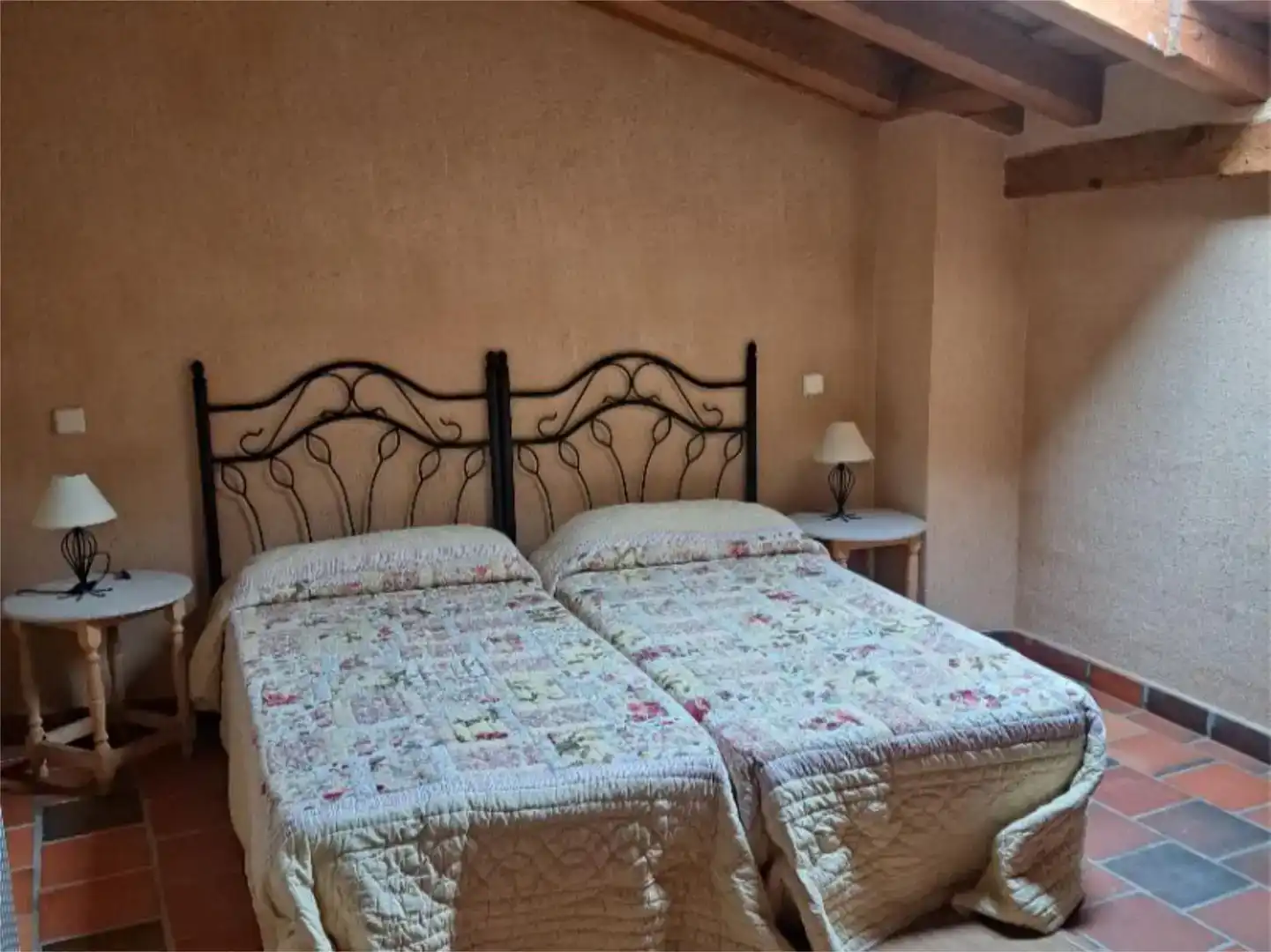 Dormitori de Pis en venda en Valleruela de Pedraza amb Traster i Moblat