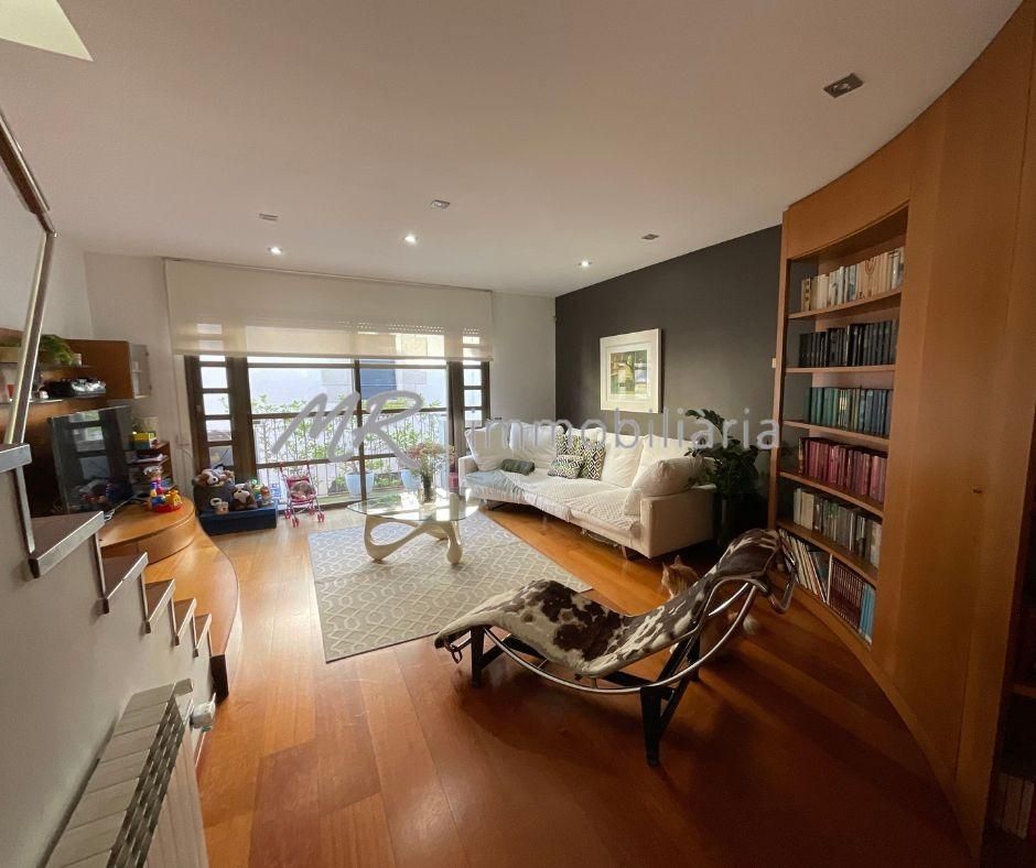 Sala d'estar de Casa adosada en venda en Granollers amb Aire condicionat, Calefacció i Terrassa