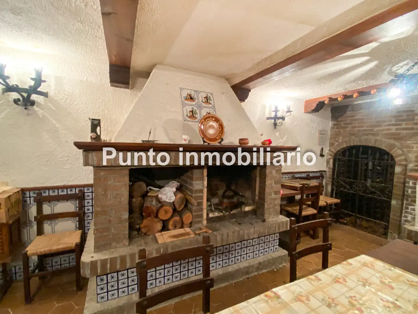 Casa adosada en venta en Tudela de Duero con Calefacción, Jardín privado y Terraza