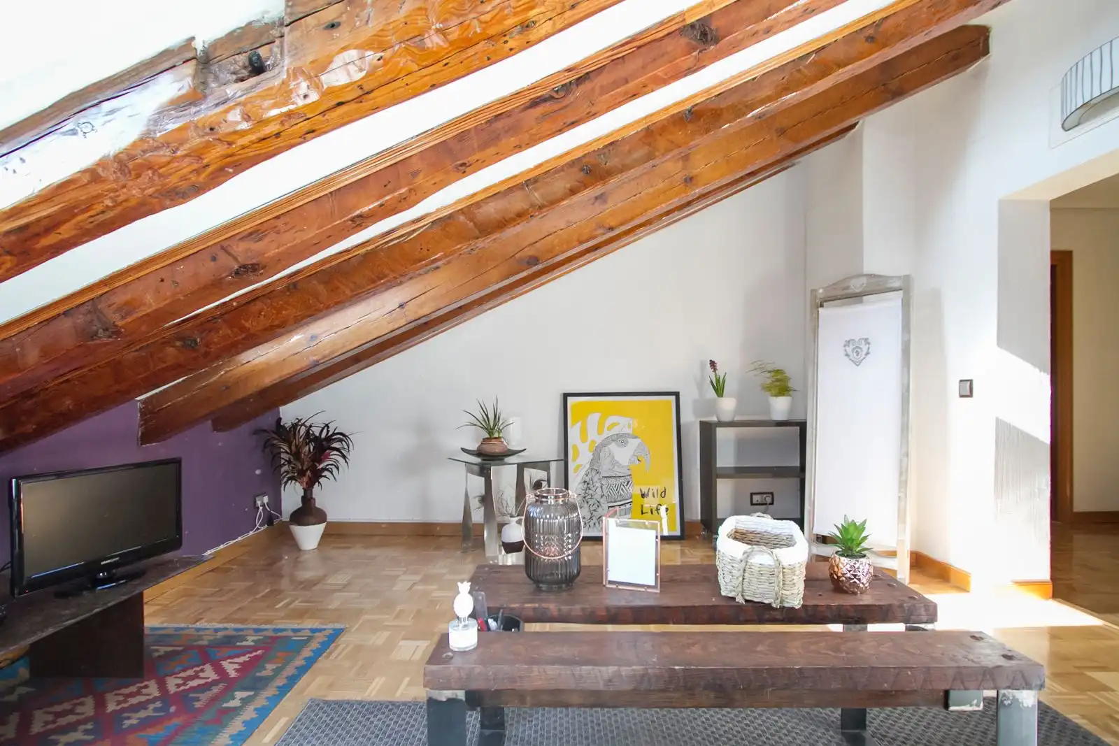 Sala de estar de Apartamento en venta en Madrid con Calefacción, Parquet y Amueblado
