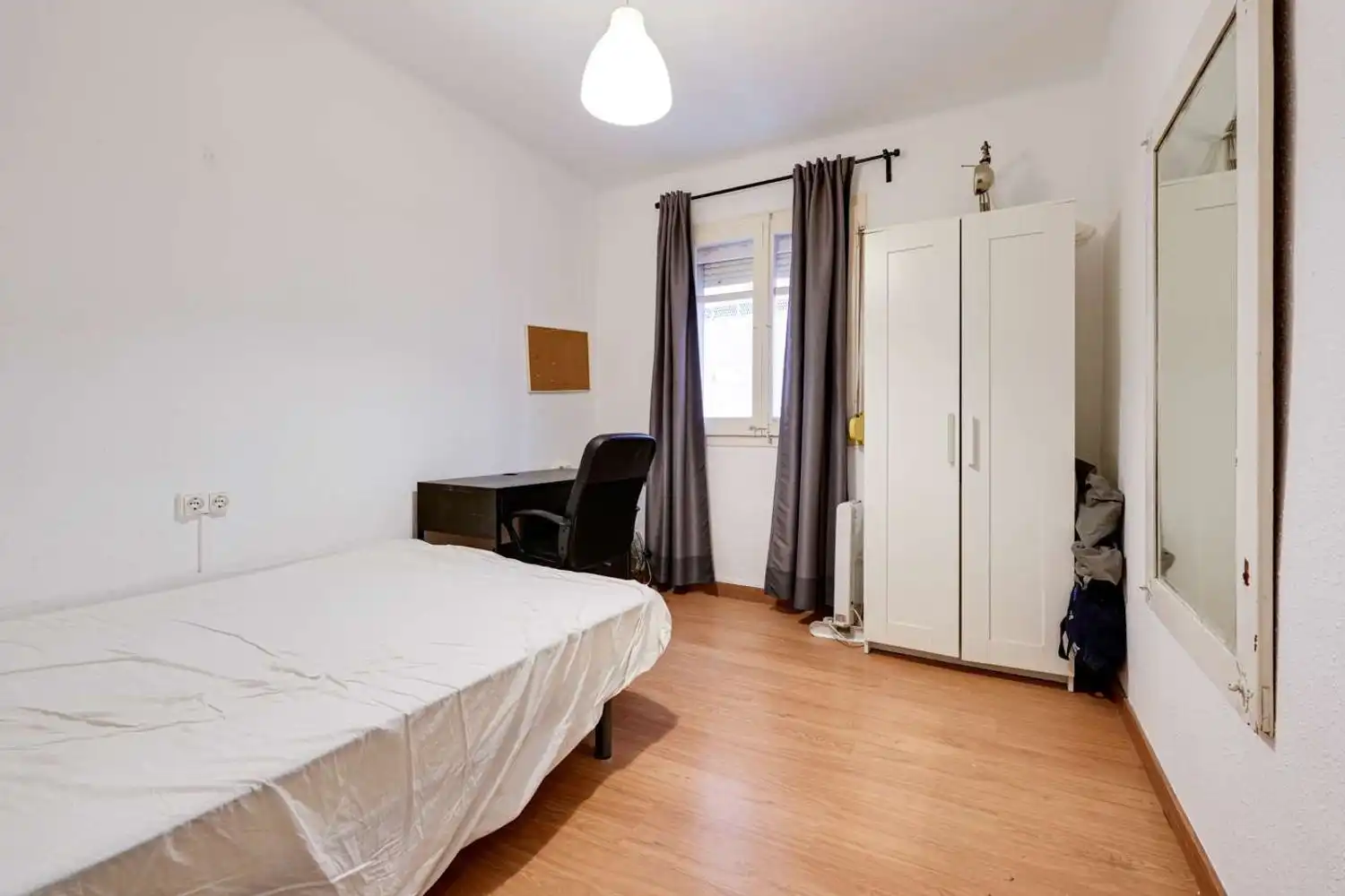 Schlafzimmer von Gebäude zum Verkauf in Santa Eulàlia