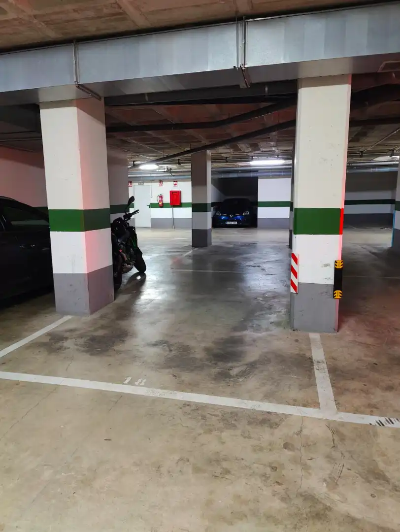 Neubau-Einzelparkplatz mit Aufzug zum Verkauf in Carrer de Sant Francesc, imagen 2