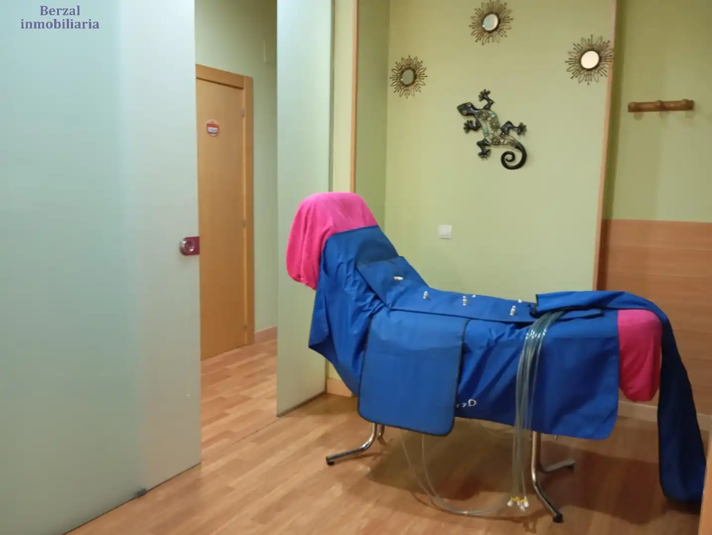 Habitación de Local en traspaso en  Logroño