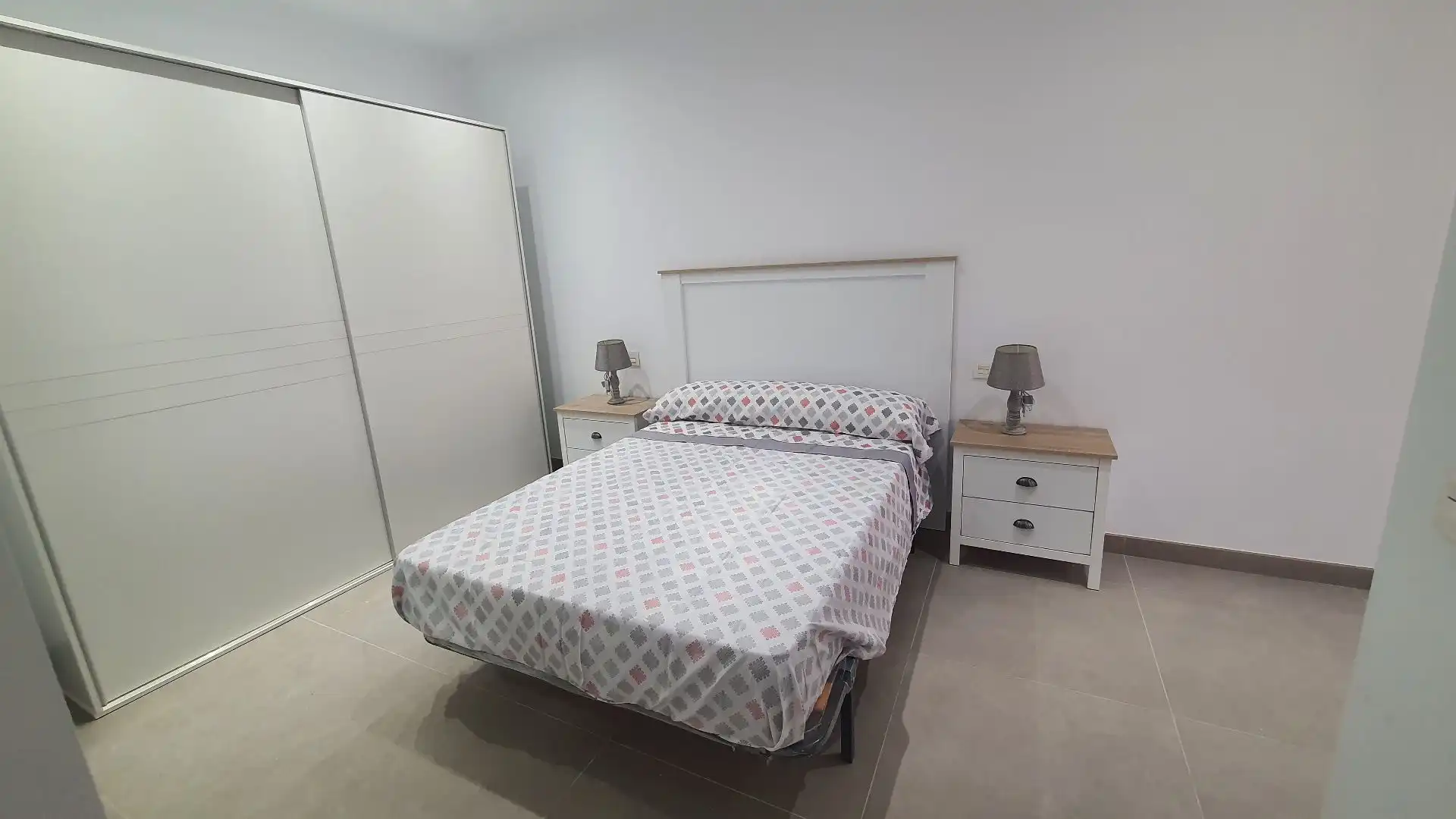 Schlafzimmer von Wohnung zur Miete in Adra mit Klimaanlage und Möbliert