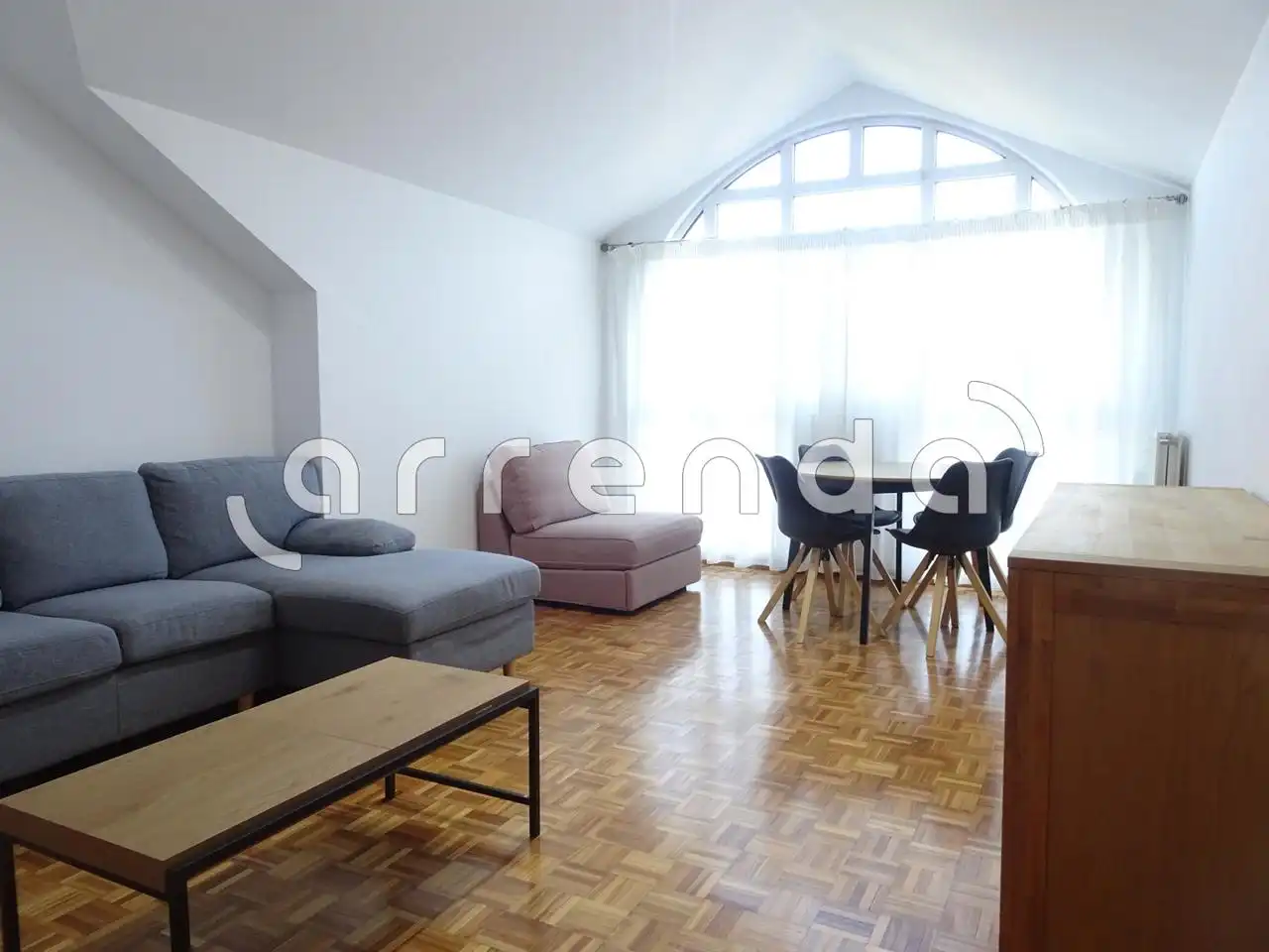 Wohnzimmer von Wohnung zur Miete in Santander mit Heizung und Möbliert