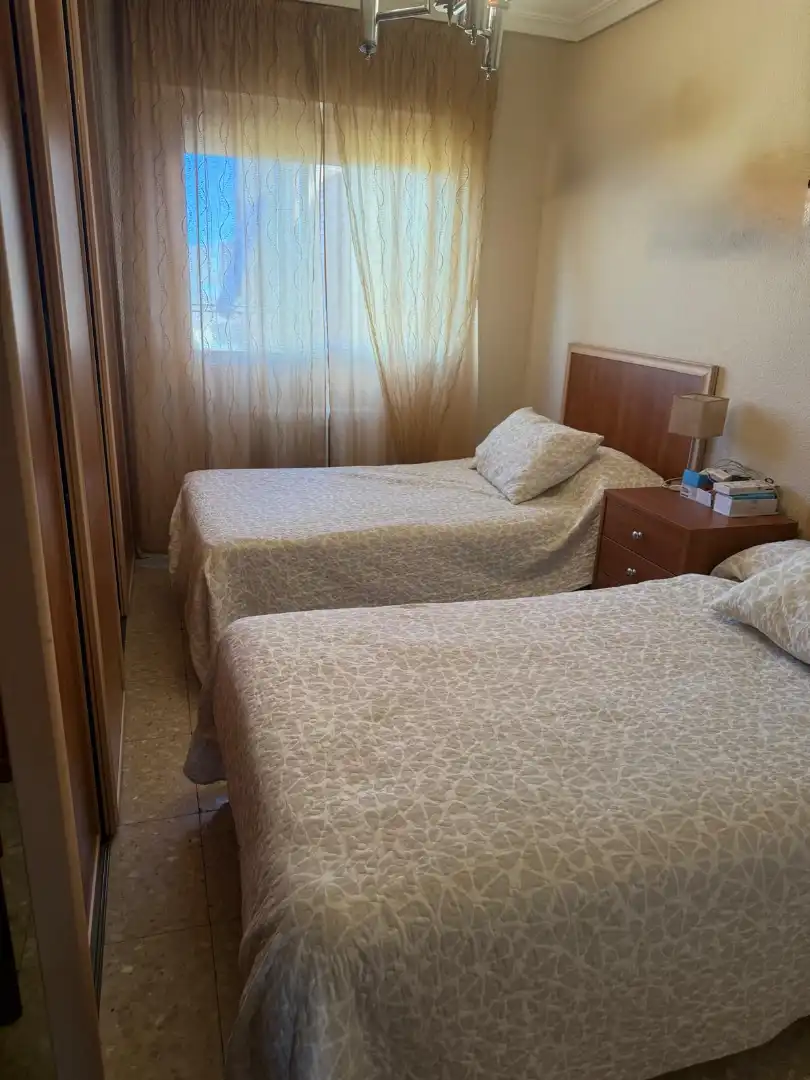 Habitación de Piso en venta en Ciudad Real con Aire acondicionado, Calefacción y Trastero